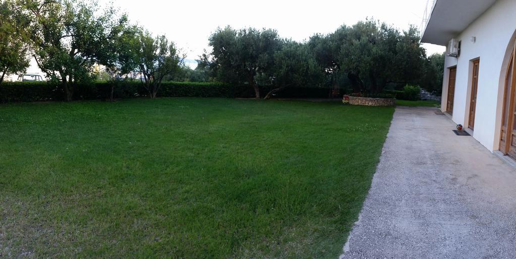 Apartments Vrisika-Family Apartment Makarska Extérieur photo