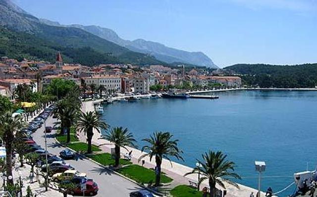 Apartments Vrisika-Family Apartment Makarska Extérieur photo